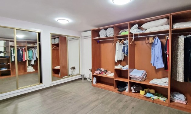 Herverkoop - Villa - Torrevieja - La Mata