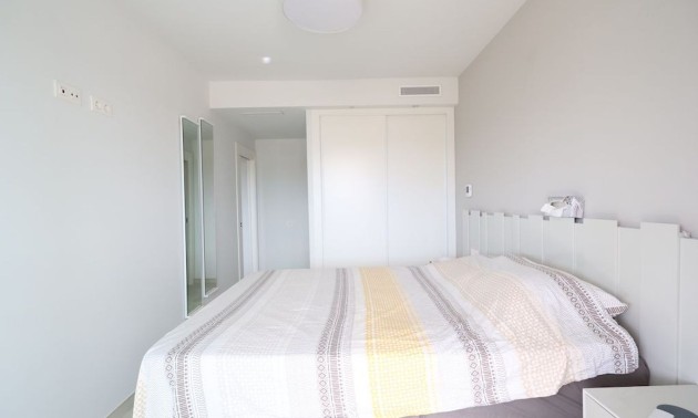 Resale - Apartment - Orihuela Costa