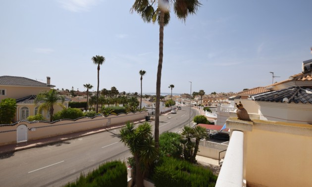 Herverkoop - Villa - Ciudad Quesada - La Fiesta