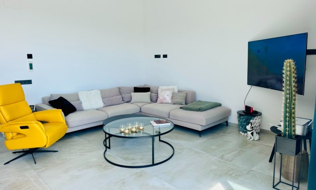 Resale - Villa - Rojales