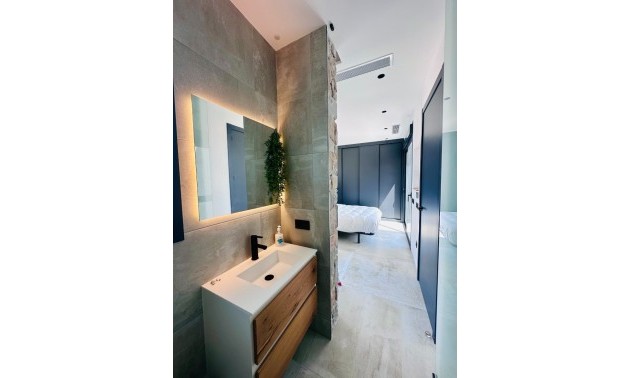 Resale - Villa - Rojales