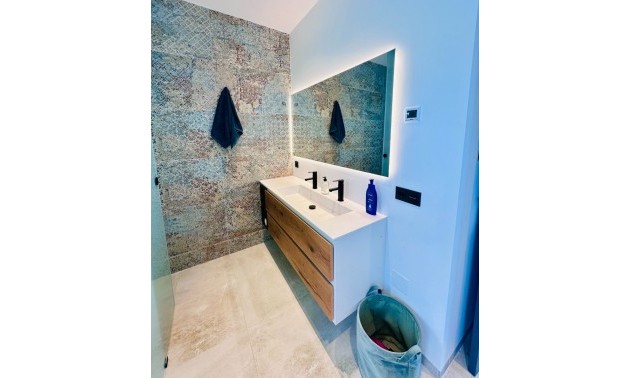 Resale - Villa - Rojales