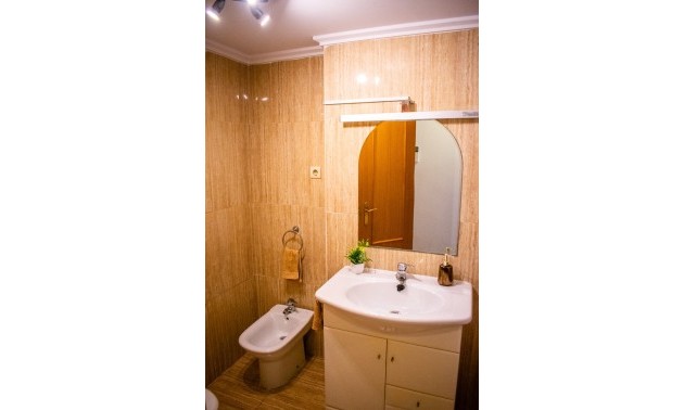 Herverkoop - Apartment - Jávea - El Arenal