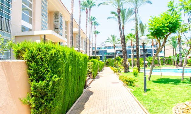 Herverkoop - Apartment - Jávea - El Arenal