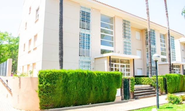 Herverkoop - Apartment - Jávea - El Arenal