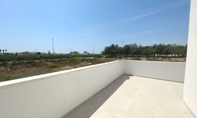 Herverkoop - Villa - Daya Nueva