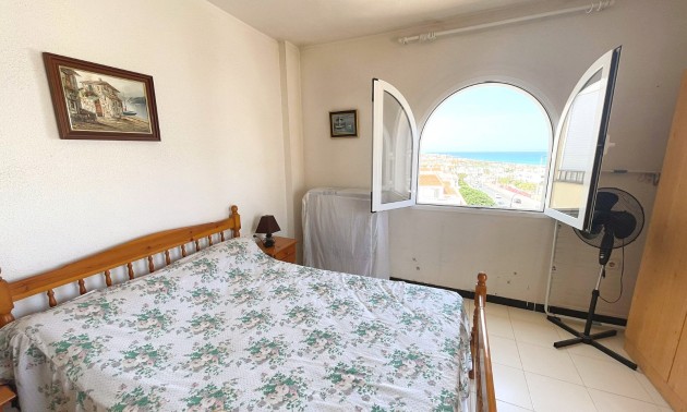 Herverkoop - Apartment - Torrevieja - La Mata