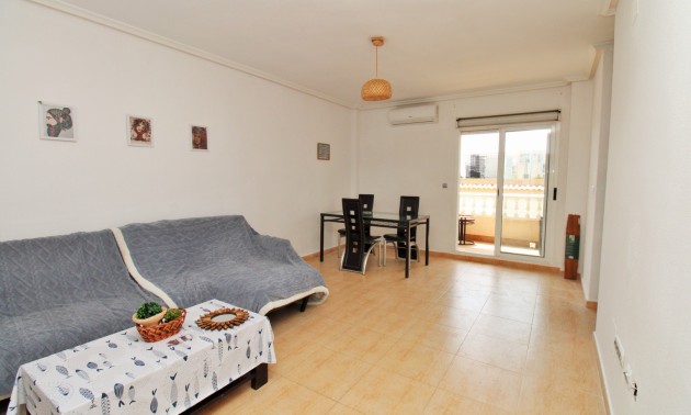 Herverkoop - Apartment - Villamartín - PAU 8