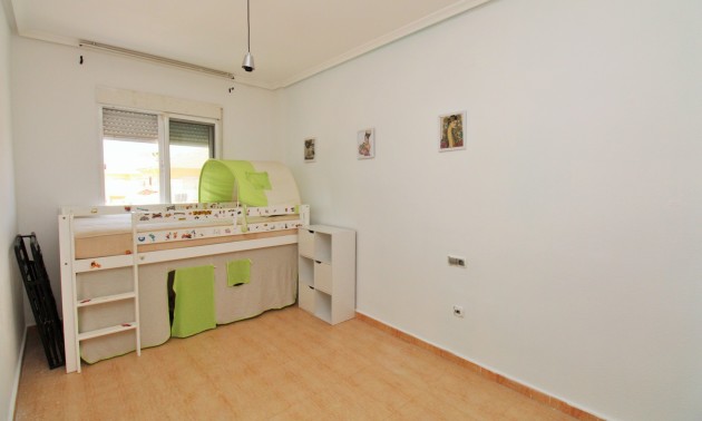 Herverkoop - Apartment - Villamartín - PAU 8