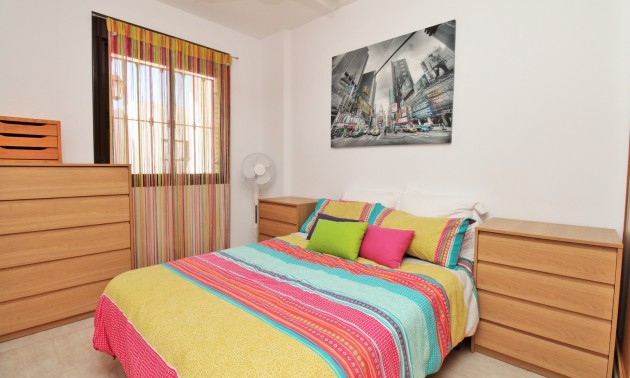 Herverkoop - Villa - Villamartín - PAU 8
