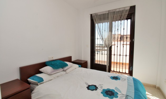 Herverkoop - Villa - Villamartín - PAU 8