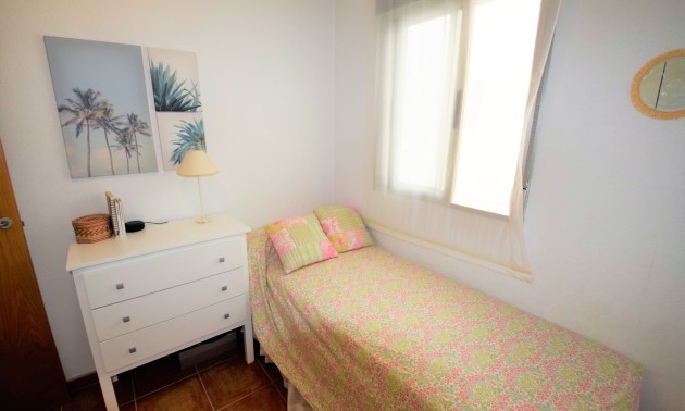 Herverkoop - Apartment - Guardamar del Segura