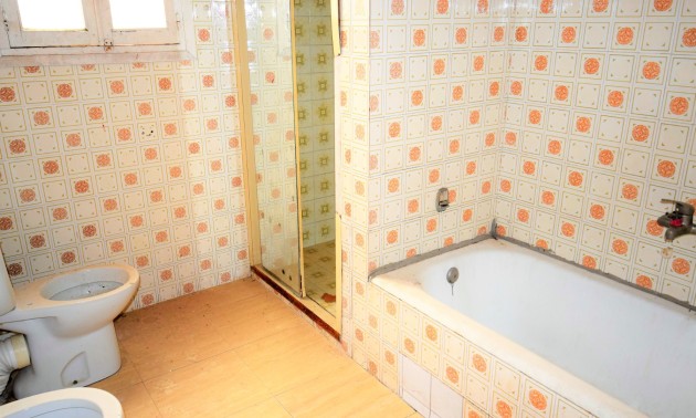 Herverkoop - Apartment - Guardamar del Segura