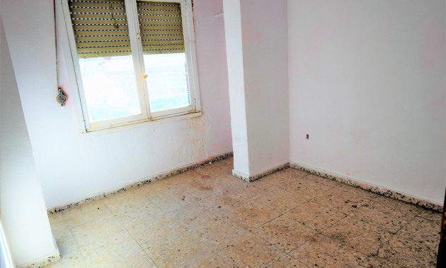 Herverkoop - Apartment - Guardamar del Segura