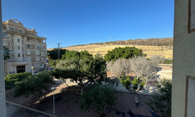 Herverkoop - Apartment - Guardamar del Segura - El Moncayo