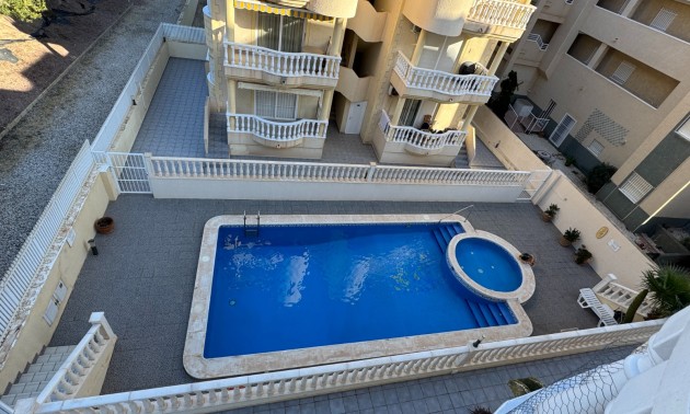 Herverkoop - Apartment - Guardamar del Segura - El Moncayo
