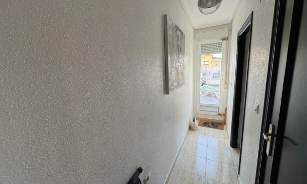 Herverkoop - Apartment - Guardamar del Segura - El Moncayo