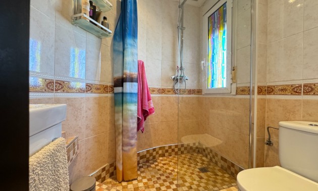 Herverkoop - Apartment - Guardamar del Segura - El Moncayo