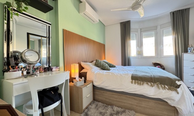 Herverkoop - Apartment - Guardamar del Segura - El Moncayo