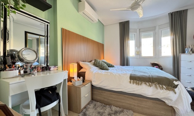 Herverkoop - Apartment - Guardamar del Segura - El Moncayo