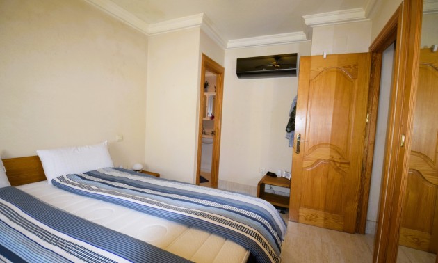 Resale - Apartment - Guardamar del Segura - Campomar