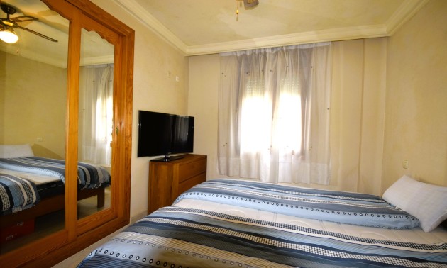 Resale - Apartment - Guardamar del Segura - Campomar