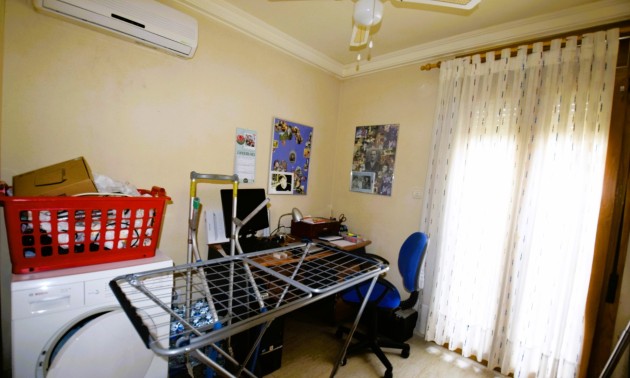 Resale - Apartment - Guardamar del Segura - Campomar