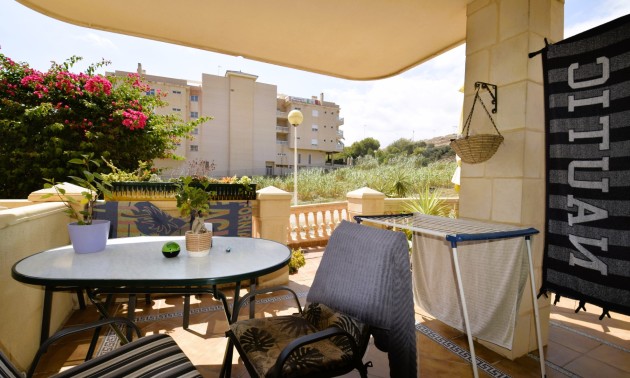 Resale - Apartment - Guardamar del Segura - Campomar