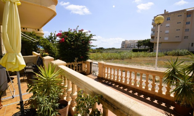 Resale - Apartment - Guardamar del Segura - Campomar