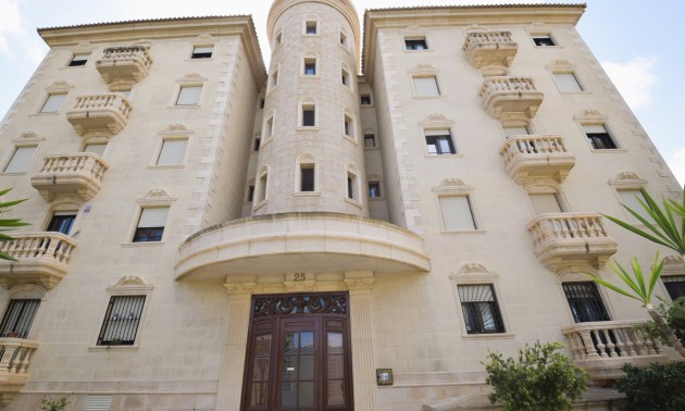 Resale - Apartment - Guardamar del Segura - Campomar