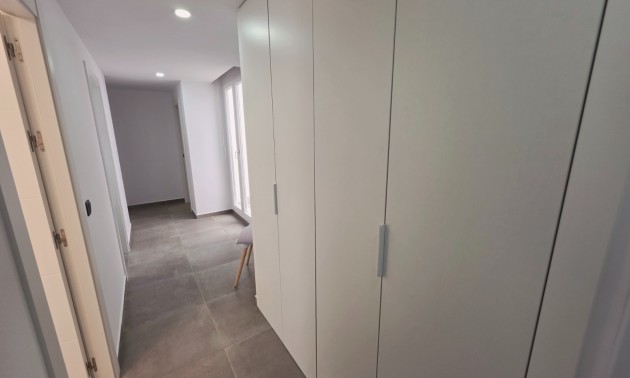 Herverkoop - Apartment - Torrevieja - Puerto
