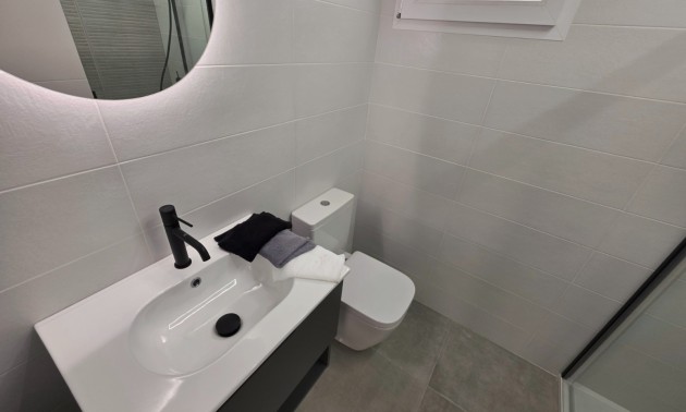 Herverkoop - Apartment - Torrevieja - Puerto