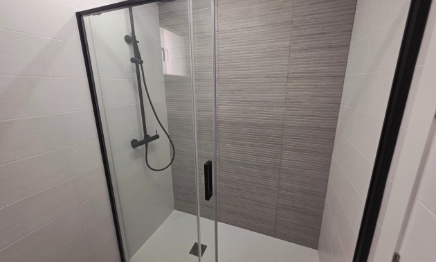 Herverkoop - Apartment - Torrevieja - Puerto