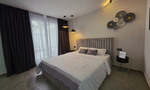 Herverkoop - Apartment - Torrevieja - Puerto