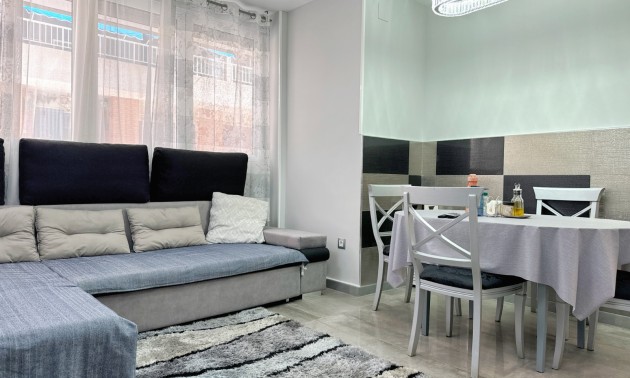 Herverkoop - Apartment - Guardamar del Segura - Pineforest