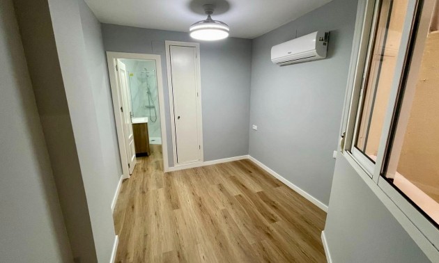 Herverkoop - Apartment - Torrevieja - La Mata