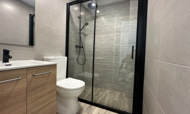 Herverkoop - Apartment - Guardamar del Segura - Pinomar