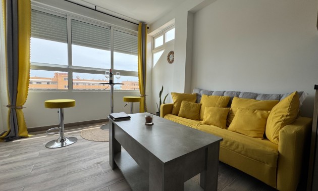 Herverkoop - Apartment - Guardamar del Segura - Pinomar