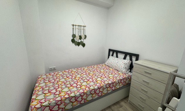 Herverkoop - Apartment - Guardamar del Segura - Pinomar