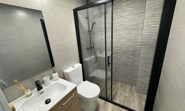 Herverkoop - Apartment - Guardamar del Segura - Pinomar