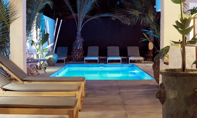 Herverkoop - Villa - Orihuela Costa - Punta Prima