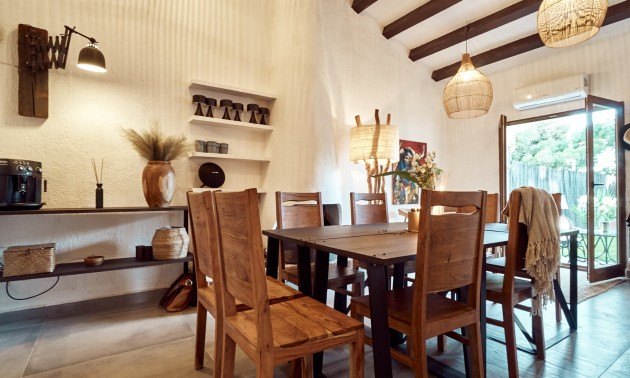 Herverkoop - Villa - Orihuela Costa - Punta Prima