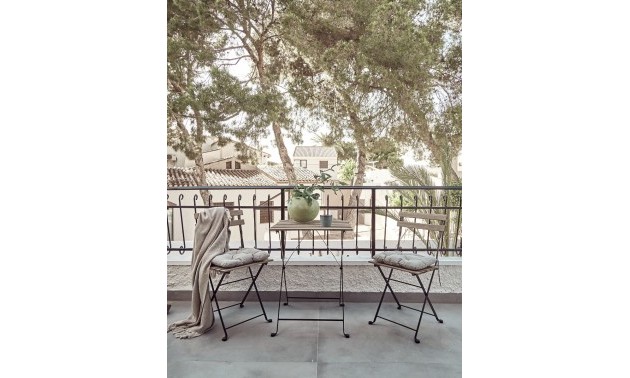 Herverkoop - Villa - Orihuela Costa - Punta Prima