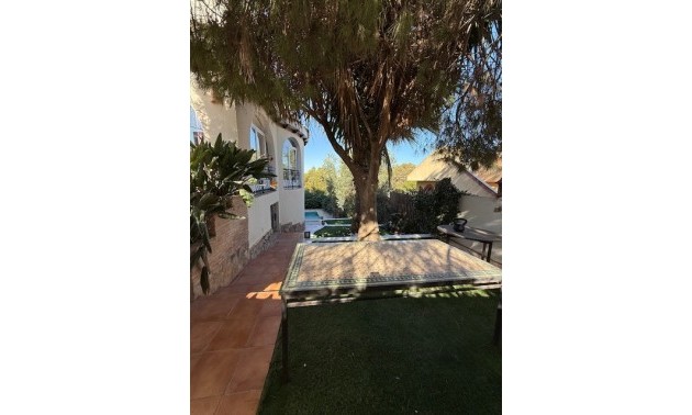 Revente - Villa - Orihuela Costa