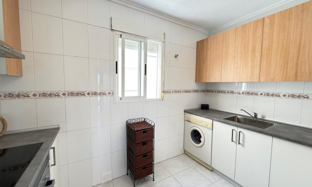 Resale - Townhouse - Torrevieja
