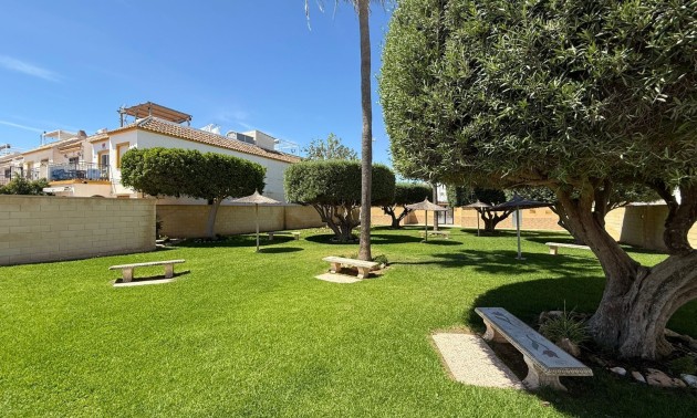 Resale - Townhouse - Torrevieja