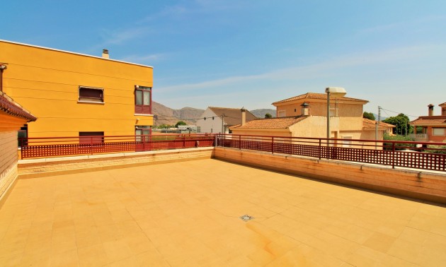 Herverkoop - Villa - Orihuela - Los Desamparados