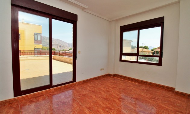 Herverkoop - Villa - Orihuela - Los Desamparados