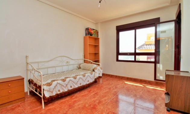 Herverkoop - Villa - Orihuela - Los Desamparados