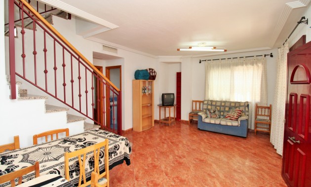 Herverkoop - Villa - Orihuela - Los Desamparados